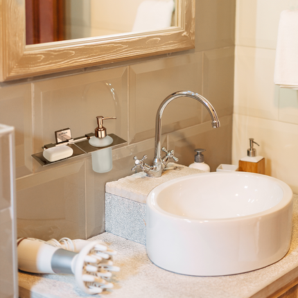 Evanex Stainless Steel Rose Gold Soap Dish & Liquid Soap Dispenser for Bathroom (25.5X15X15.5 CM)